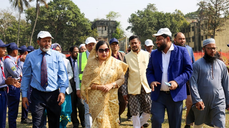 ফরিদপুর সুগার মিল পরিদর্শন করলেন শিল্প সচিব