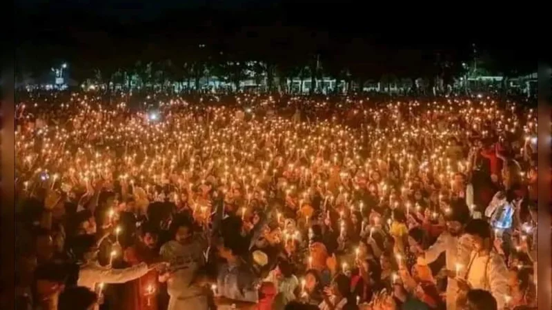 ময়মনসিংহে শহীদ স্মরণে মোমবাতি প্রজ্বলন