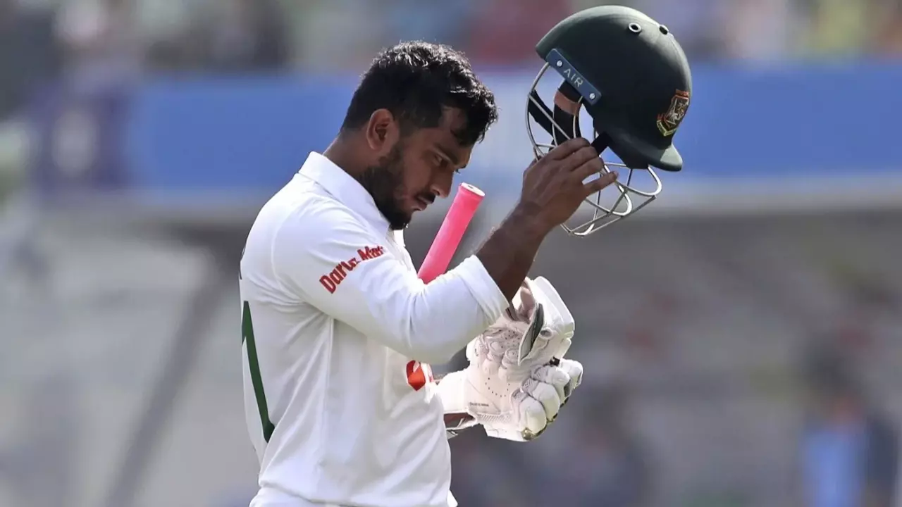 দুই ওপেনারকে খুইয়ে কোণঠাসা বাংলাদেশ