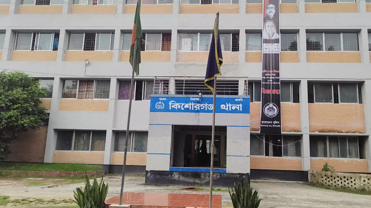 নীলফামারীতে মোটরসাইকেলের ধাক্কায় শিশুর মৃত্যু