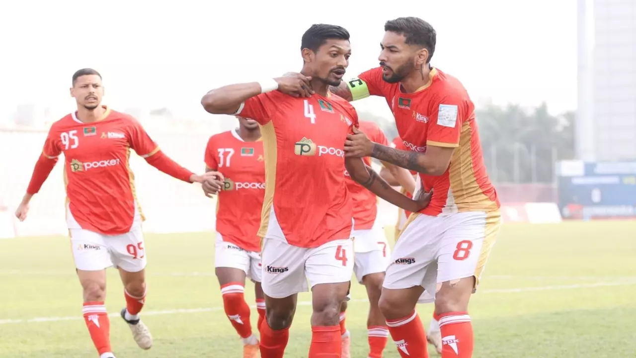 ৫ গোল দিয়ে গ্রুপ চ্যাম্পিয়ন বসুন্ধরা কিংস