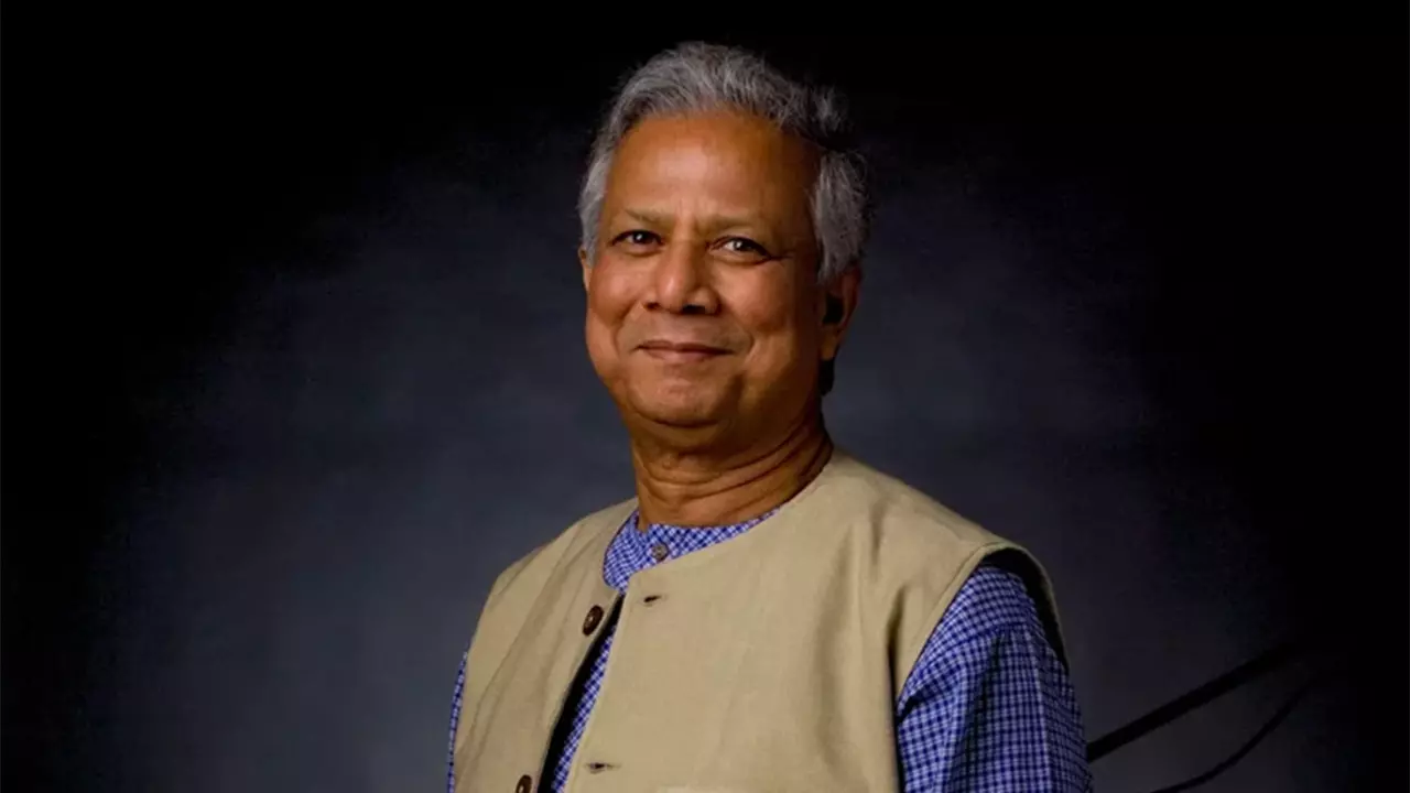 বাণিজ্য মেলার উদ্বোধনী অনুষ্ঠানে যোগ দিয়েছেন প্রধান উপদেষ্টা