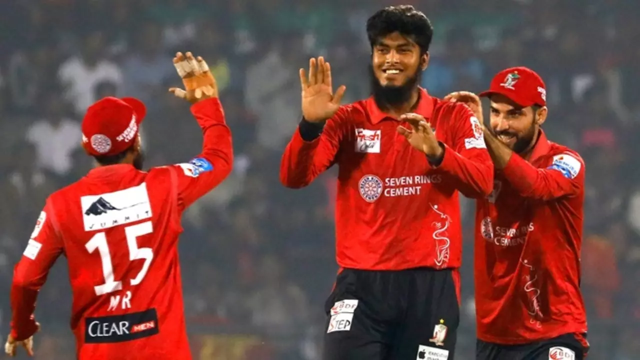 রিশাদ বন্দনায় মালান, বললেন- সব লিগে খেলা উচিত