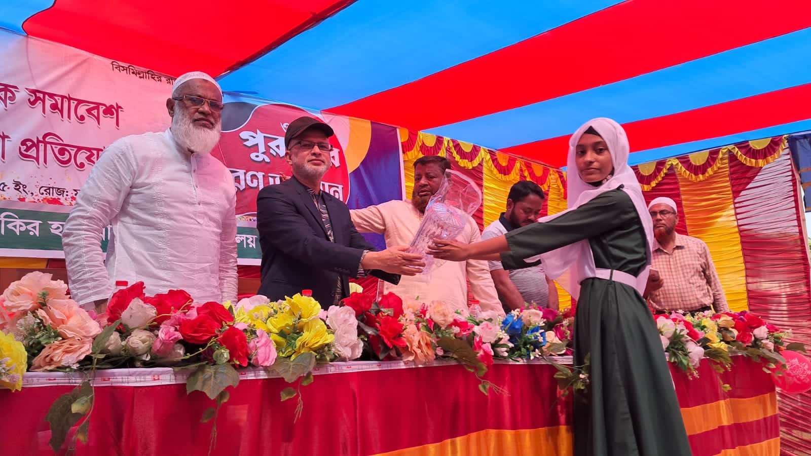  কানকিরহাট বালিকা উচ্চ বিদ্যালয়ে অভিভাবক সমাবেশ ও ক্রীড়া প্রতিযোগিতার পুরস্কার বিতরণী অনুষ্ঠিত