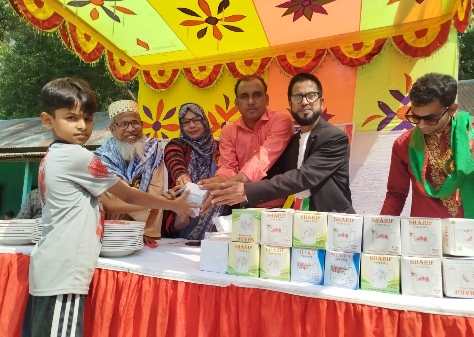 এস এম শাহজাহান কিন্ডার গার্টেন এন্ড স্কুল এর বার্ষিক ক্রীড়া প্রতিযোগিতা ও পুরস্কার বিতরণ অনুষ্ঠিত
