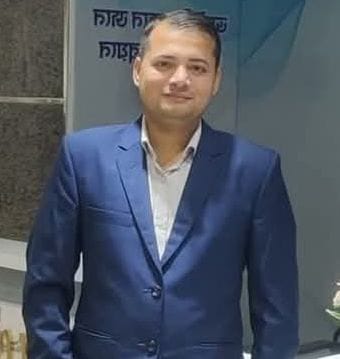 রবিউল হোসেন সুজন গাজীরহাট হাইস্কুলের অ্যাডহক কমিটির সভাপতি