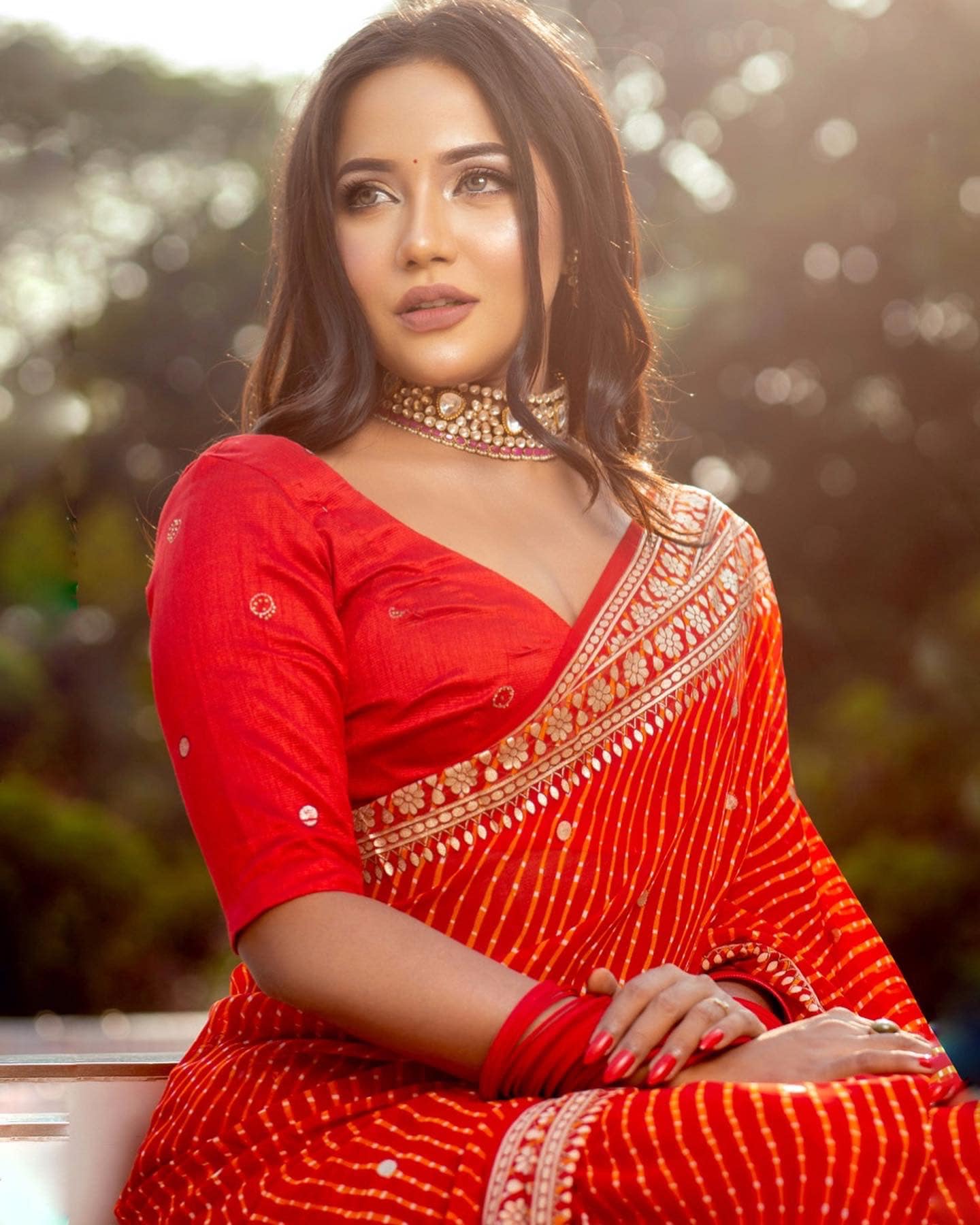 প্রেম ভেঙেছে সামিরা খান মাহির