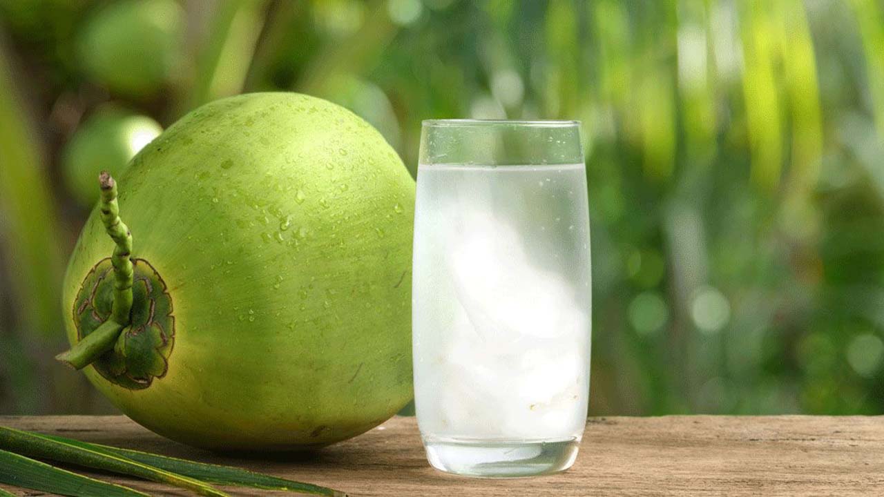 গরমে সতেজ রাখবে যেসব পানীয়