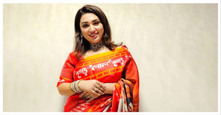 ধর্ম পরিবর্তন নিয়ে মিথ্যার কারণ জানালেন অপু বিশ্বাস