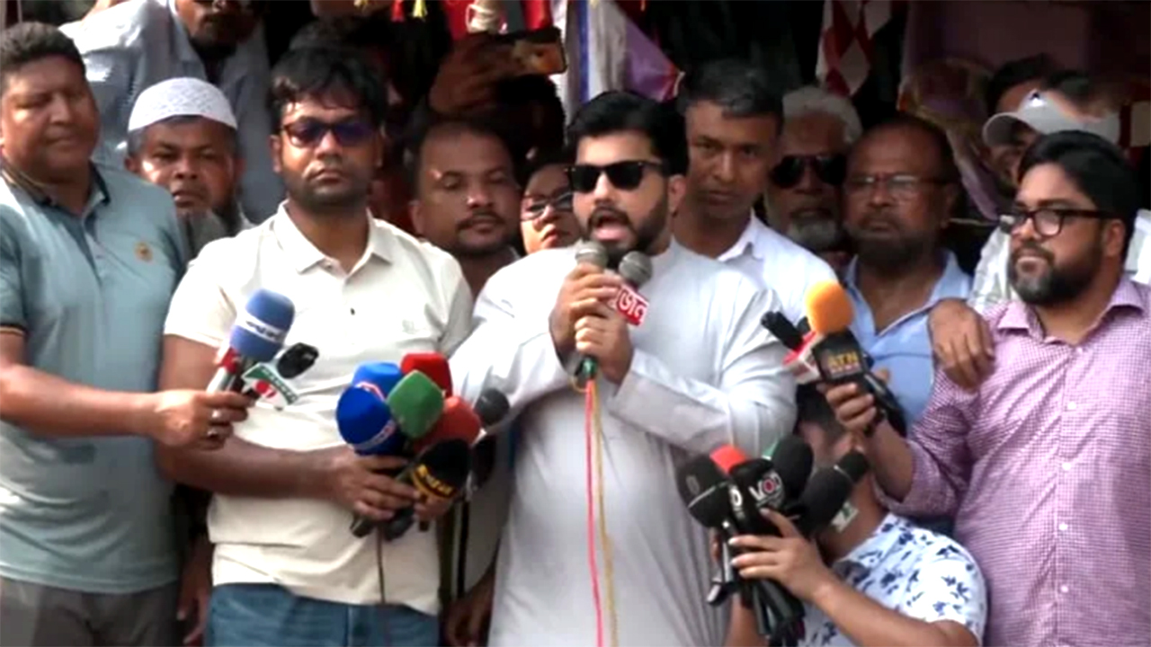 ৪৮ ঘণ্টার জন্য আন্দোলন স্থগিতের ঘোষণা ইশরাকের