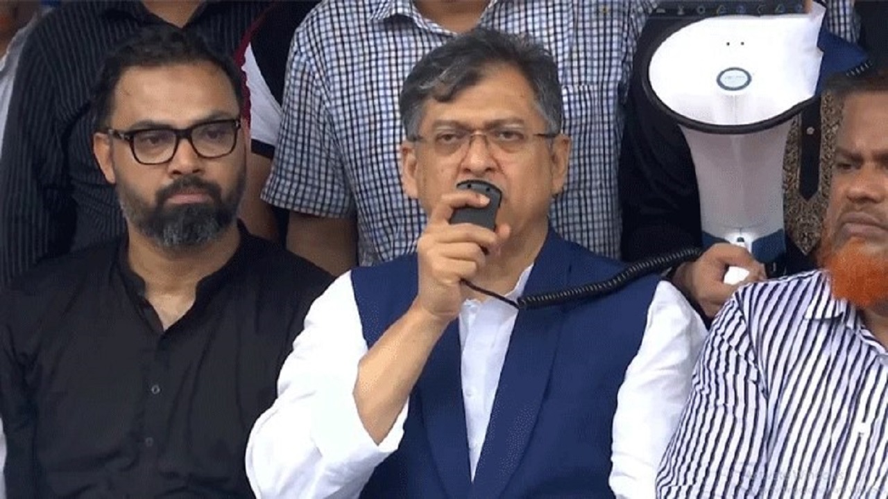 বিএনপিকে যমুনায় আমন্ত্রণ জানিয়েছেন প্রধান উপদেষ্টা