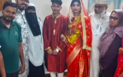 স্ত্রীরির স্বীকৃতির দাবিতে স্বামীর বাড়িতে প্রথম স্ত্রীর অনশন