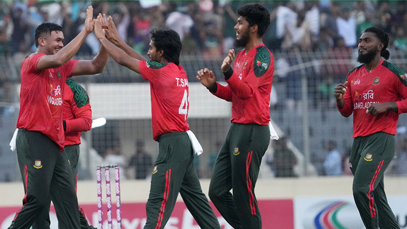 বাংলাদেশের সিরিজ জয়ের সুযোগ আজ