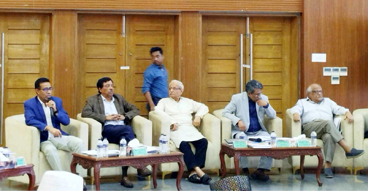 আইনের মাধ্যমে রাষ্ট্রপতির ক্ষমা প্রদর্শনে একমত দলগুলো