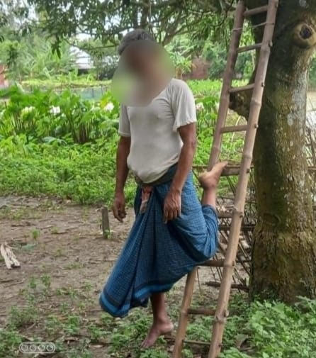 দিনাজপুরে নারায়ণপুর গ্রামে রহস্যজন ব্যক্তির ঝুলন্ত মৃতদেহ উদ্ধার
