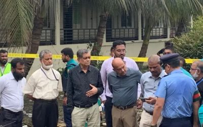 আইন ও শিক্ষা উপদেষ্টা মাইলস্টোনে অবরুদ্ধ, সঙ্গে আছেন প্রেস সচিব