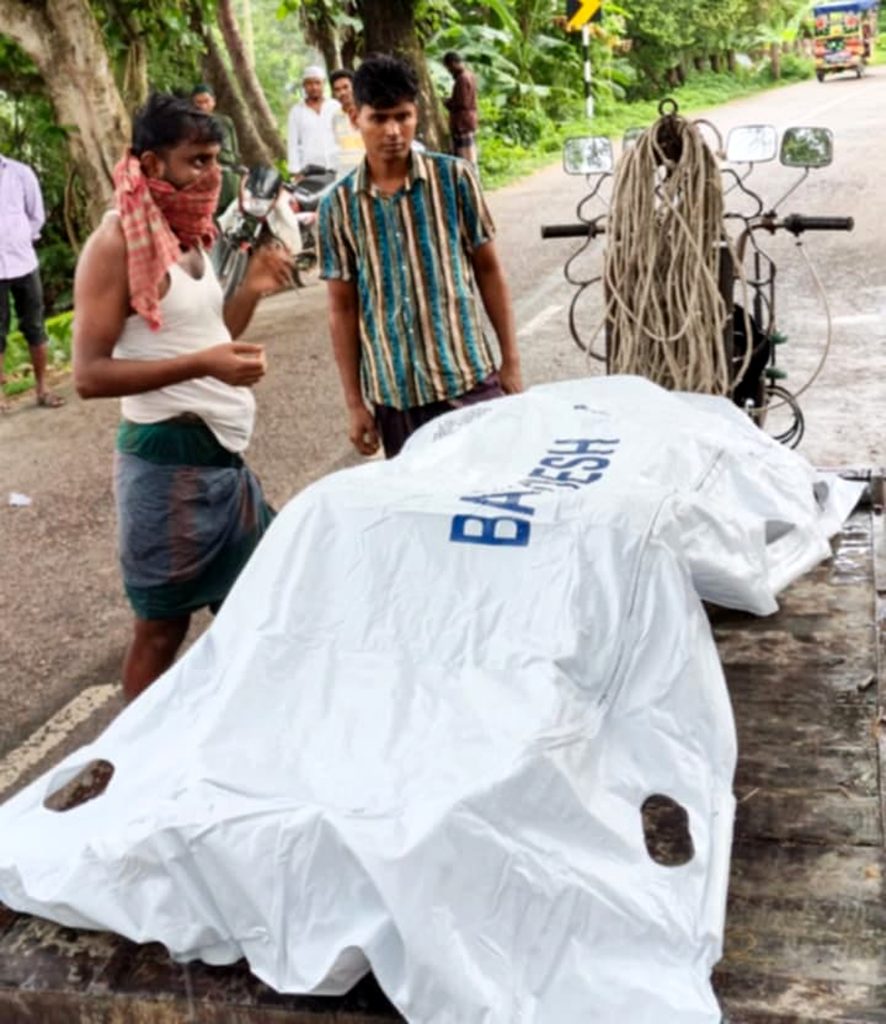 গলাচিপায় চারদিন ধরে নিখোঁজ যুবকের লাশ খাল থেকে উদ্ধার, পরিবারের দাবি হত্যা
