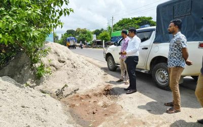 কুষ্টিয়ায় ২৫ পরিবারের সড়কে প্রভাবশালীর দেওয়াল, গুড়িয়ে দিল প্রশাসন