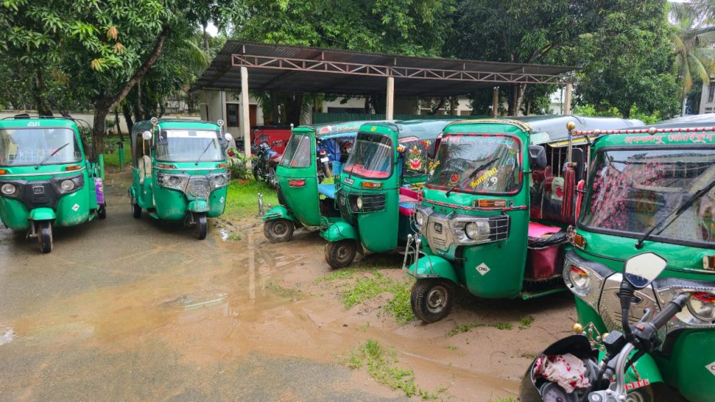 মৌলভীবাজারে চুরি হয়ে যাওয়া ৬টি সিএনজি অটোরিকশা উদ্ধার, আটক একজন