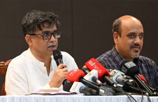 মালয়েশিয়ার স্থানীয় শ্রমিকদের মতো সুবিধা পাবেন বাংলাদেশীরা: প্রেস সচিব