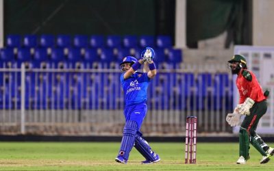 অবশেষে উইকেটের দেখা পেল রিশাদ, স্কোর ৮১/৫