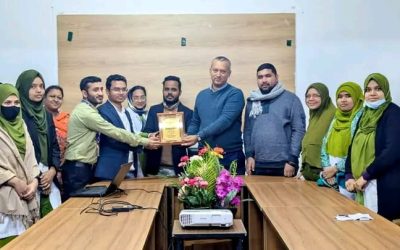 বেস্ট পারফরমার ২০২৫ পুরস্কারে ভূষিত ডা. মোঃ আলমগীর হোসেন শেখ