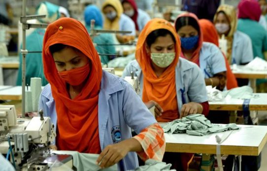 নগদ সহায়তার বকেয়া ৫,৭০০ কোটি টাকা ছাড় চান শিল্পমালিকরা