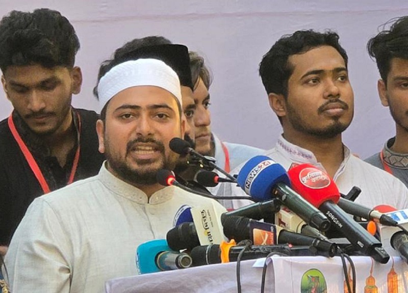 গণভোট নিয়ে আদালতকে প্রশ্নবিদ্ধ করা হচ্ছে: নাহিদ