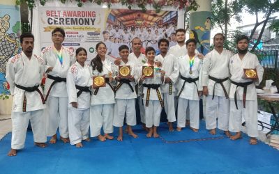 আর এন আর গ্লাডিয়েটর ইন্টারন্যাশনাল কারাতে একাডেমির পক্ষ থেকে ব্ল্যাক বেল্ট প্রদান