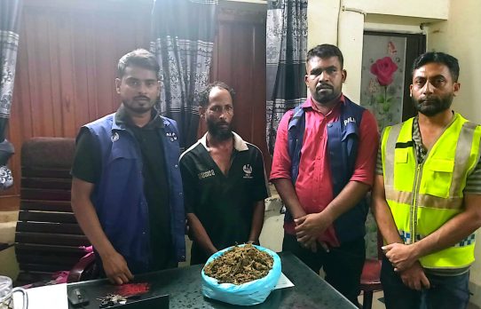 মৌলভীবাজারের শেরপুরে এক কেজি গাঁজাসহ সোহেল মিয়া নামে এক ব্যক্তিকে গ্রেপ্তার