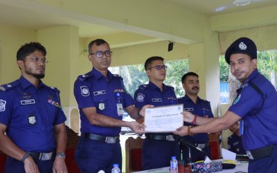 তদন্তের বিশেষ স্বীকৃতি পেলেন এসআই শিপু কুমার দাস