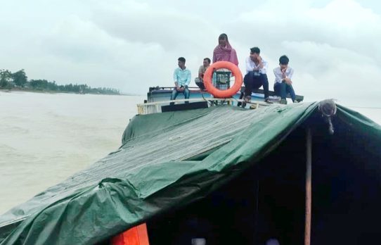 এমপি নয়নের উন্নয়নের ছোঁয়া লাগেনি মনপুরা-তজুমদ্দিন নৌ রুটে