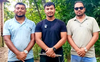 বোচাগঞ্জে শয়নকক্ষে বিষধর কালাচ, সাহসিকতায় বস্তাবন্দি করলেন যুবক