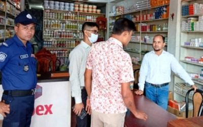 রাজারহাটে মেয়াদোত্তীর্ণ ওষুধ বিক্রির দায়ে ফার্মেসিকে ৬ হাজার টাকা জরিমানা