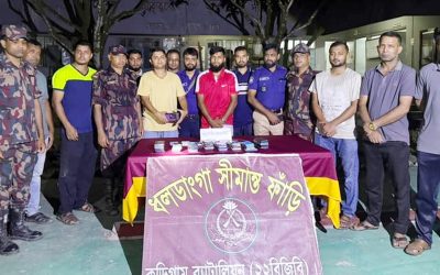 ভূরুঙ্গামারীতে পুলিশ-বিজিবির অভিযানে ভারতীয় মোবাইলসহ আটক যুবক