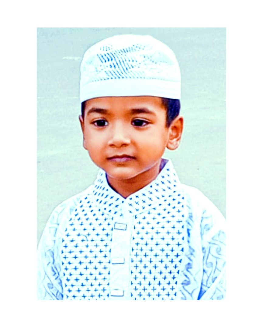 অর্ধবার্ষিক পরীক্ষায় সাফল্য, দ্বিতীয় স্থান অর্জন মেহরাবের