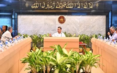 সরকার-ব্যবসায়ীদের সমন্বিত প্রচেষ্টায় অর্থনীতিতে ইতিবাচক পরিবর্তন সম্ভব: প্রধানমন্ত্রী